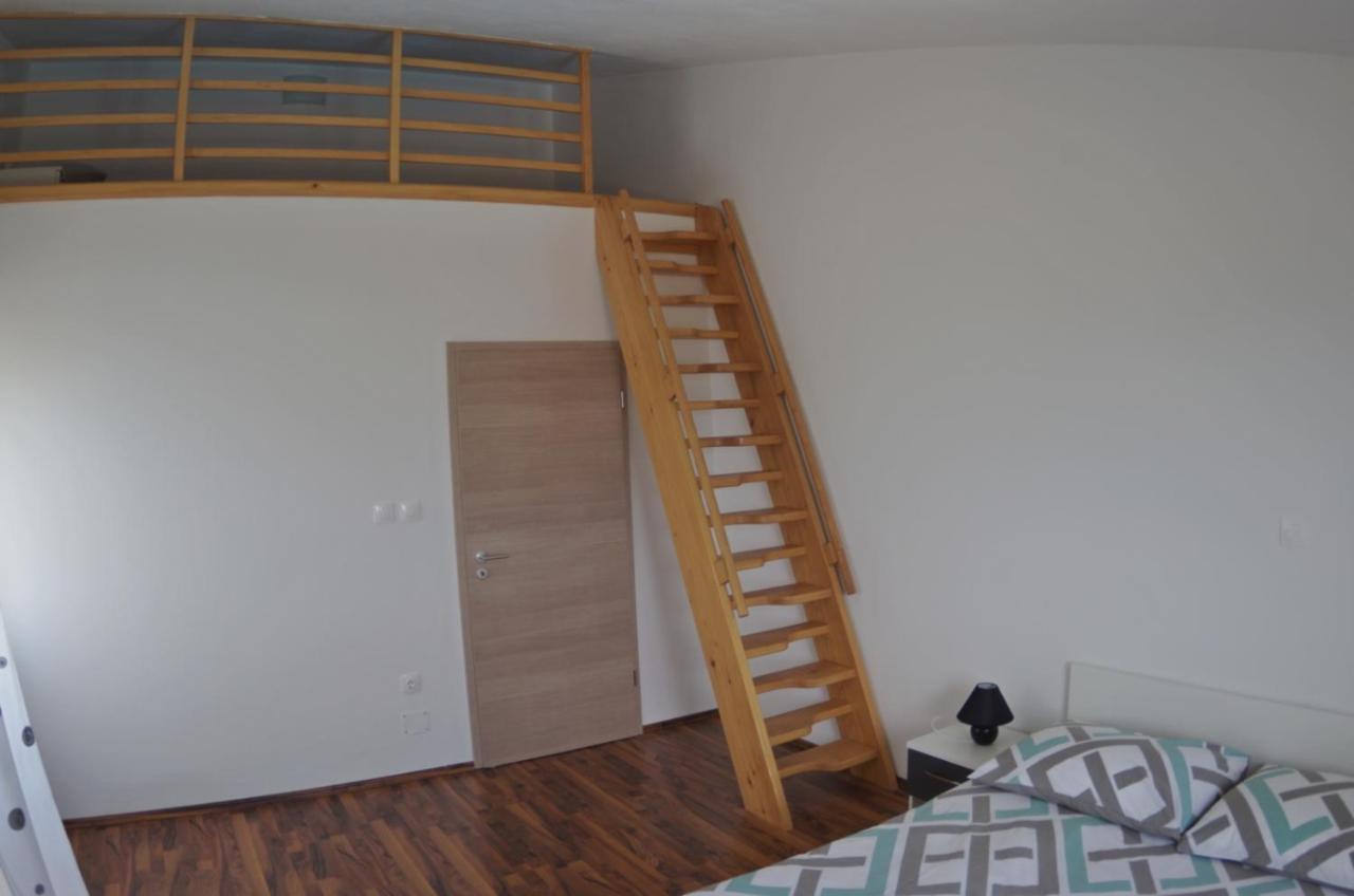 Holiday Apartments In House Sanja Rakalj Экстерьер фото