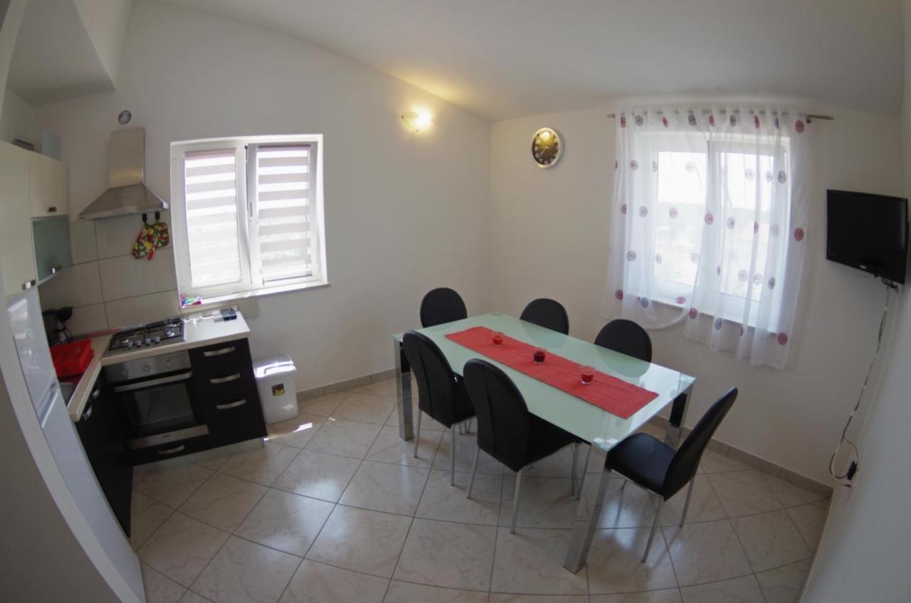 Holiday Apartments In House Sanja Rakalj Экстерьер фото