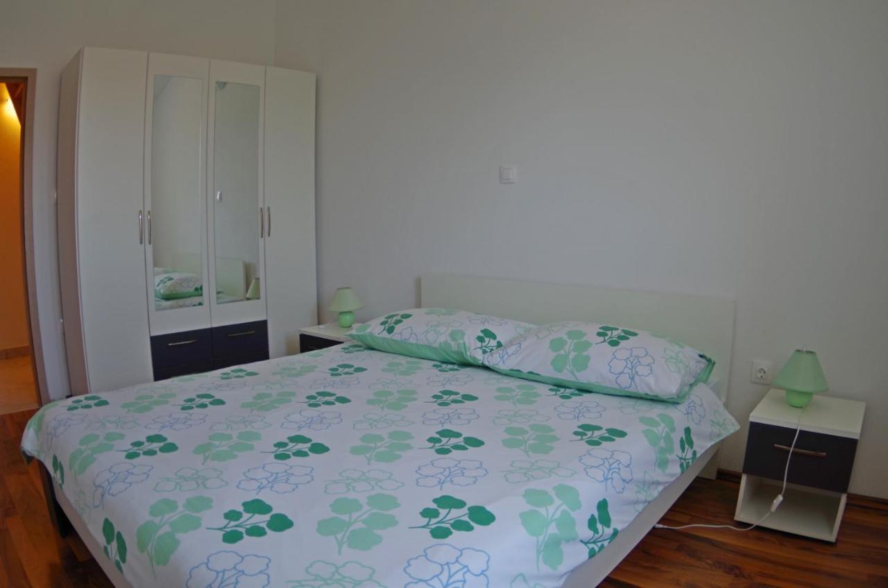 Holiday Apartments In House Sanja Rakalj Экстерьер фото