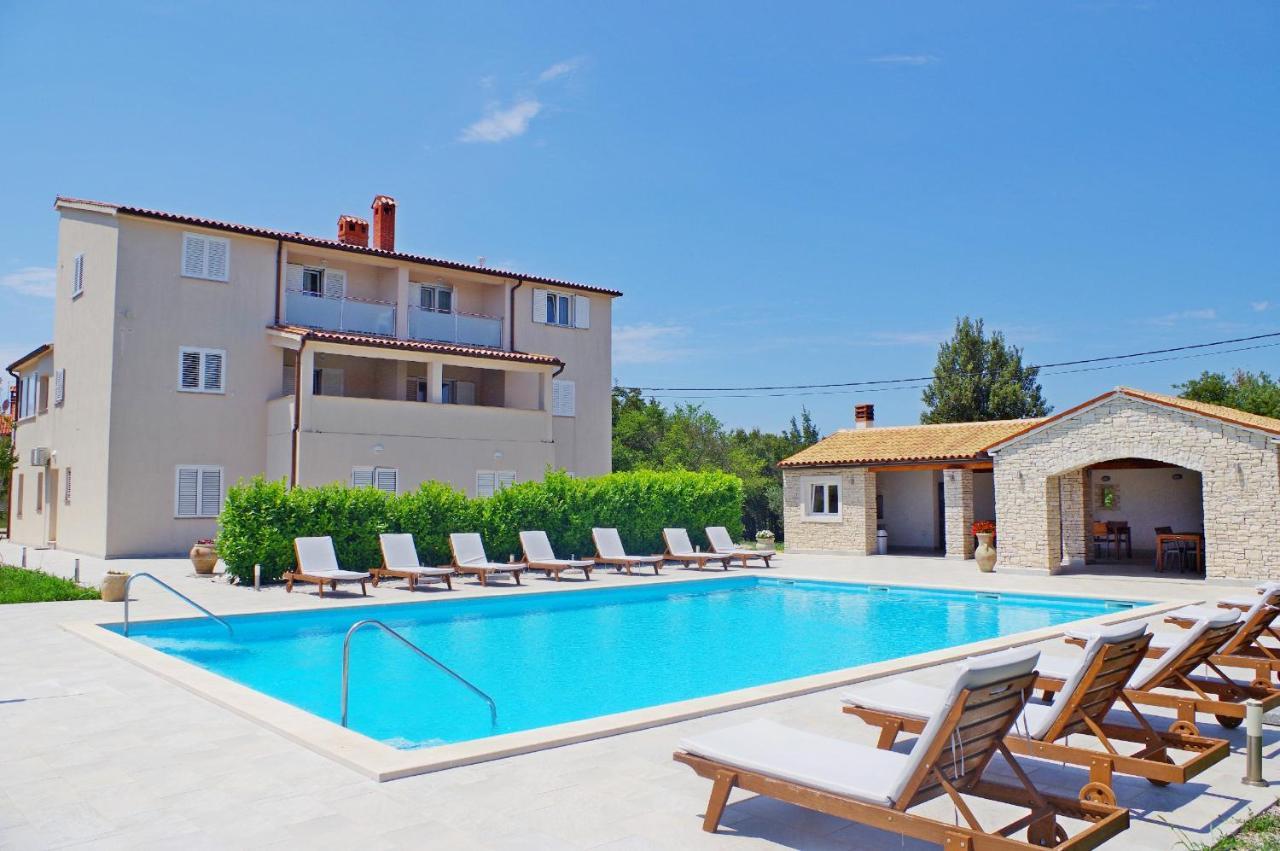 Holiday Apartments In House Sanja Rakalj Экстерьер фото
