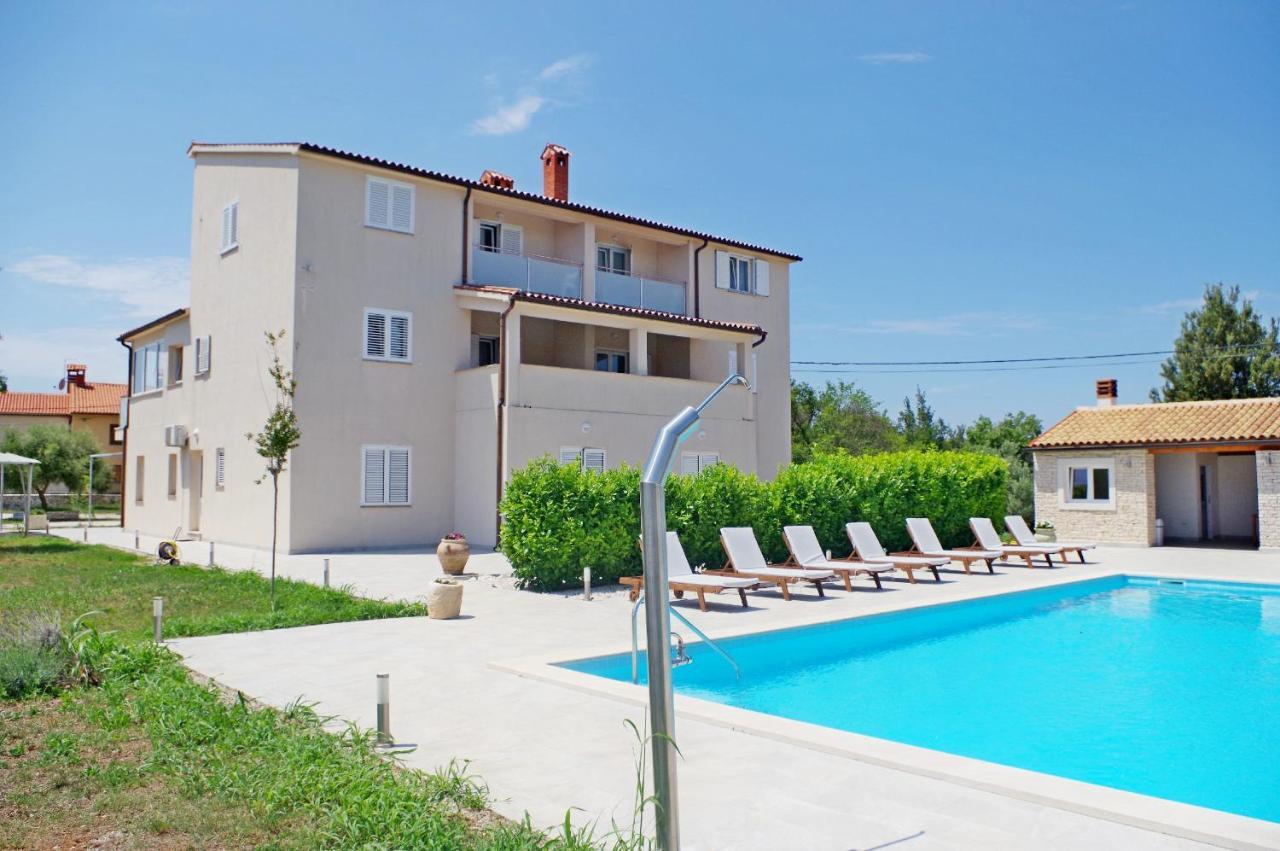 Holiday Apartments In House Sanja Rakalj Экстерьер фото